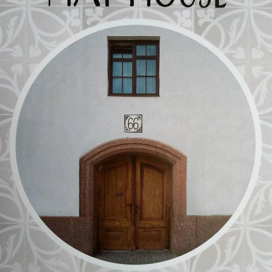 מודרה May House Rodinny Historicky Dom מראה חיצוני תמונה